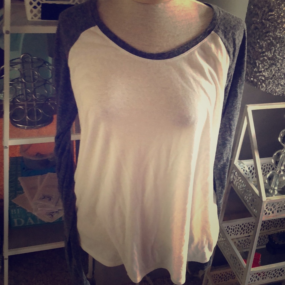 Aeropostale long sleeve t